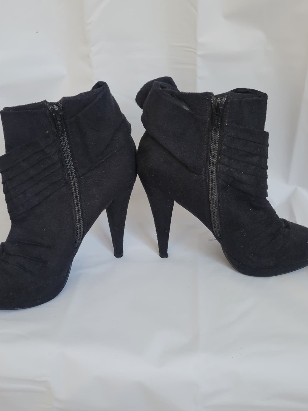 Aldo Black Suede Pleated High Heel Ankle Booties